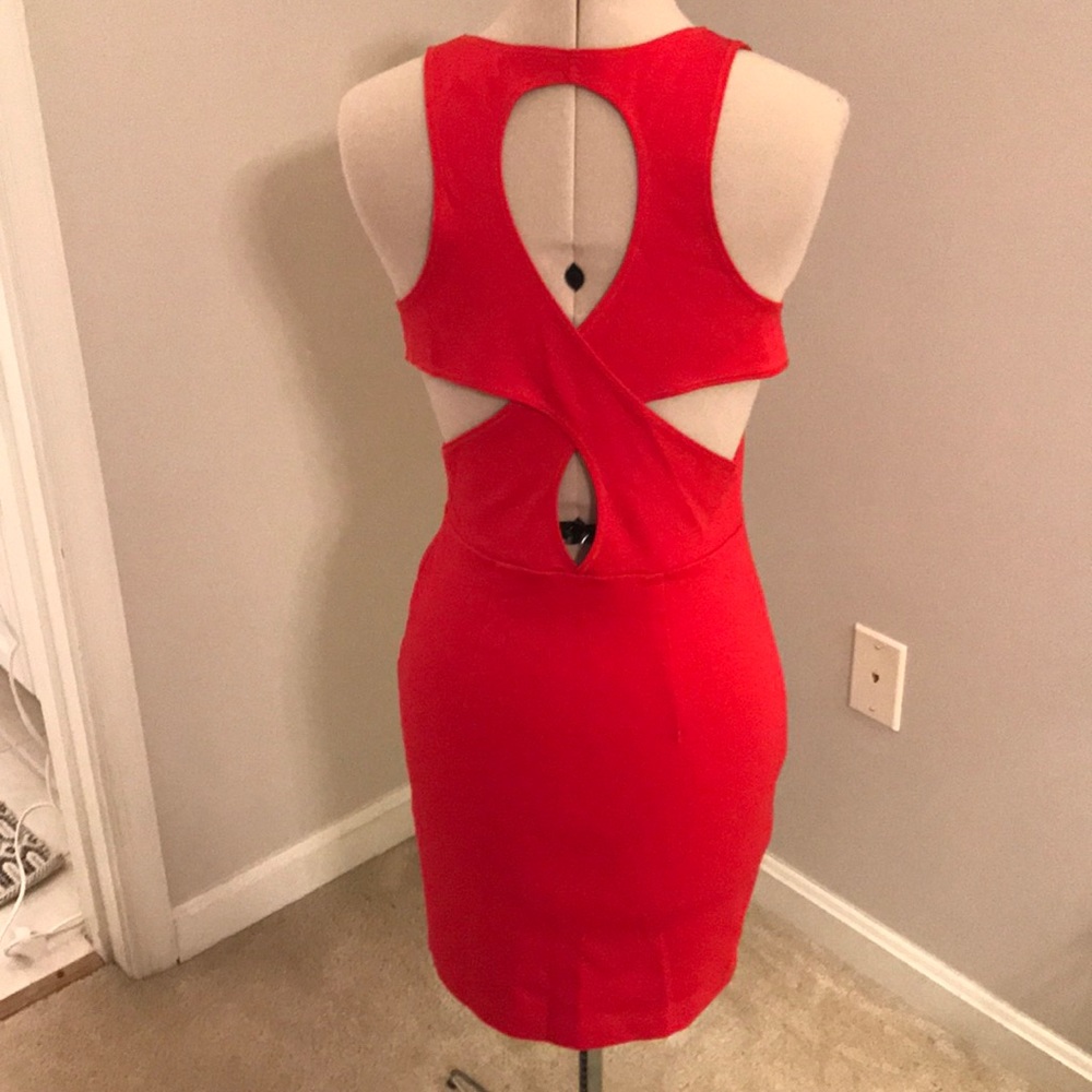 RED DRESS